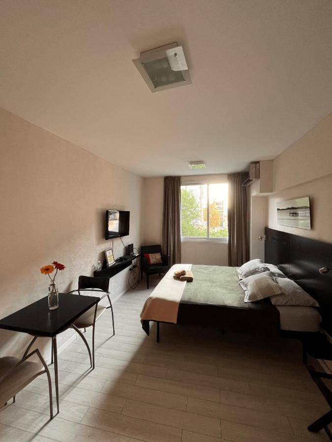 Monoambiente Frente Al Hospital Italiano Appartement *